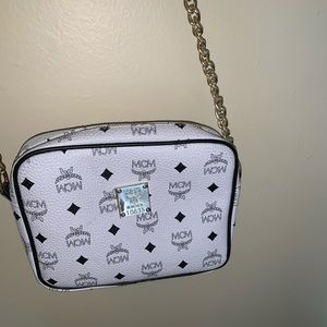 white mcm crossbody